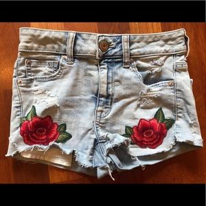 American Eagle FLOWER Embroidered Hi-Rise Shortie Denim Shorts Jeans SZ 0 BoHo